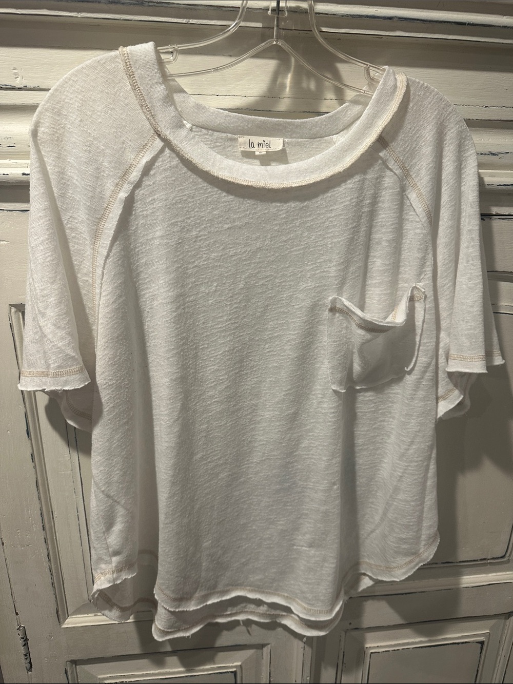 LA MIEL White Short-Sleeve Pocket Tee with Raw-Edge Seams